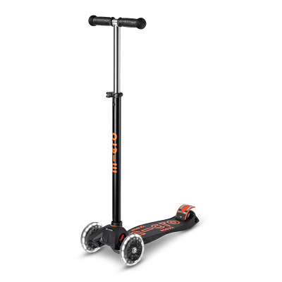 Micro Scooter-Roller „Maxi Deluxe LED“